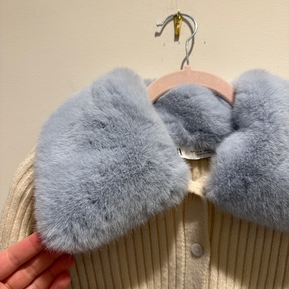 Zara Faux-Fur Neck Ribbed button up long sleeve size small - Picture 3 of 5